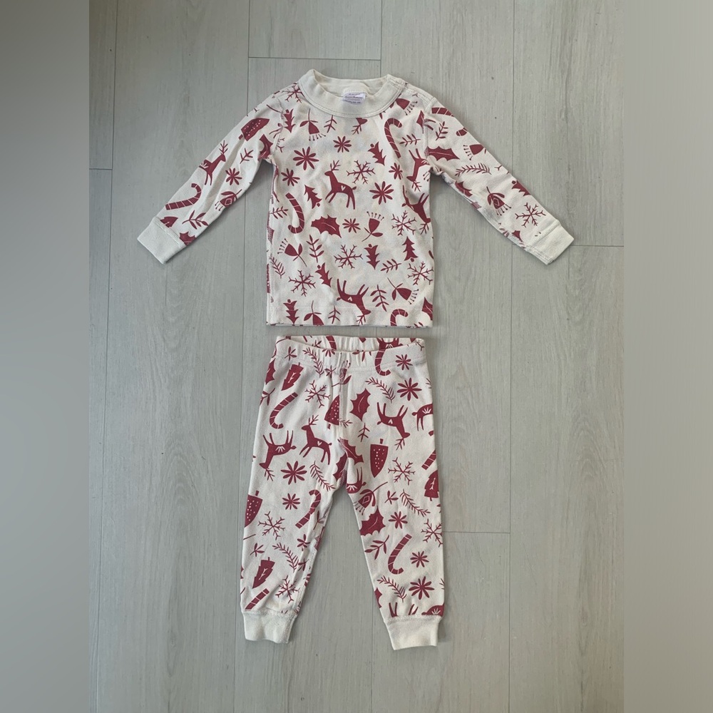 Hanna Andersson christmas pajamas for 2 y/o